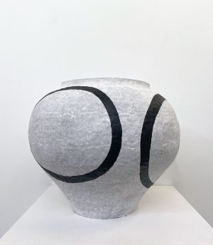 Katarina Wells - Eternity Pot - Sculpture