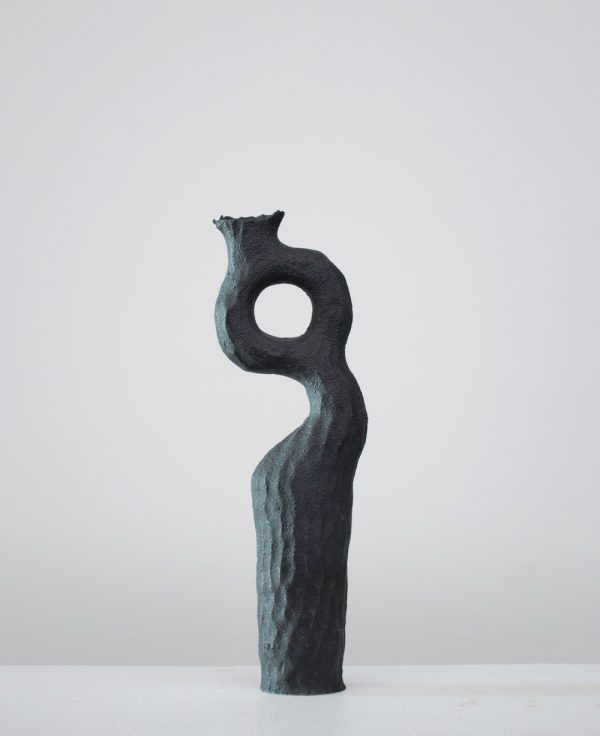 Kerryn Levy - Onishi Vase #21.043 - Sculpture