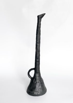 Karlien Van Rooyen, Diesel Urn, stoneware sculpture.
