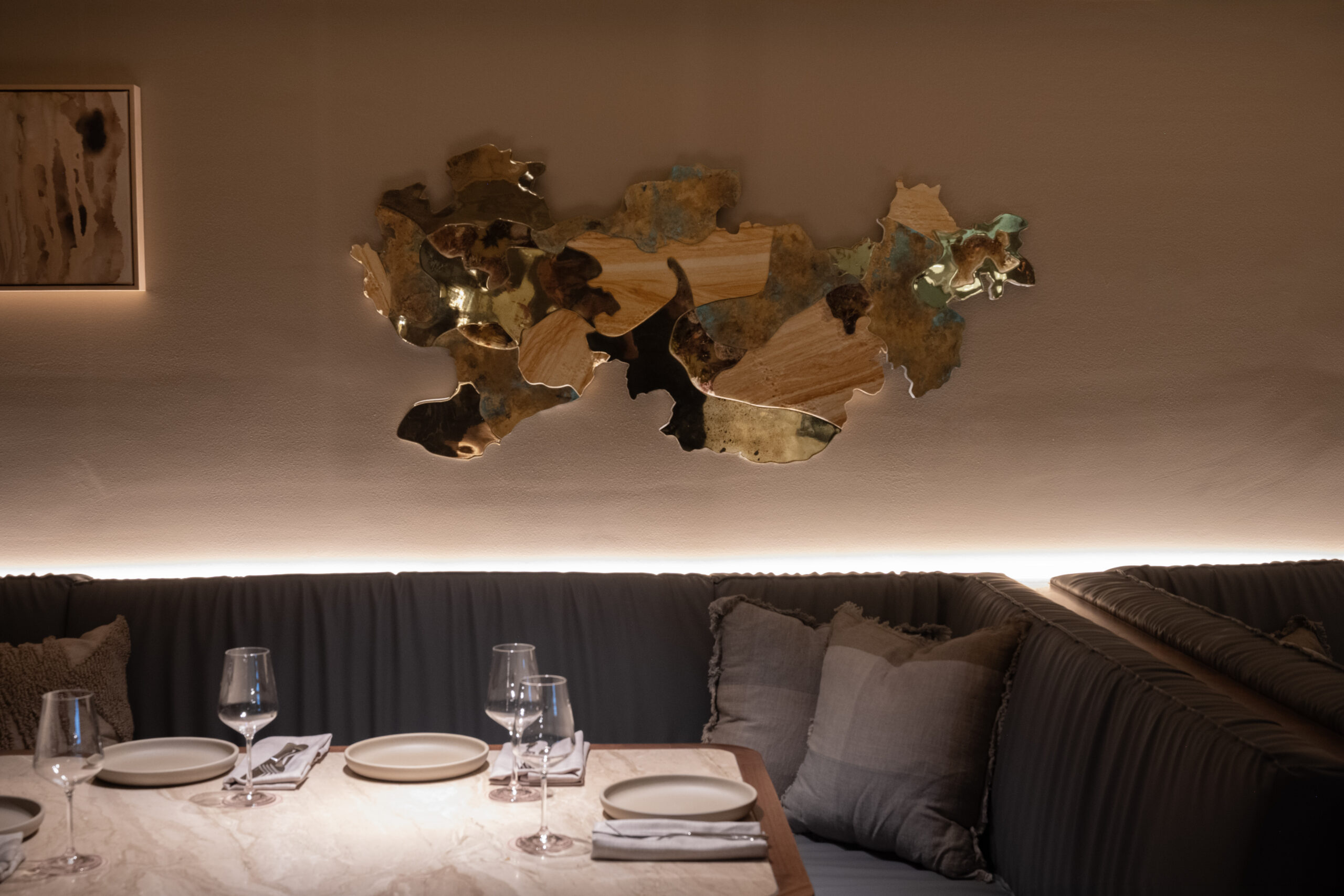 Tradies Gymea interior restaurant art